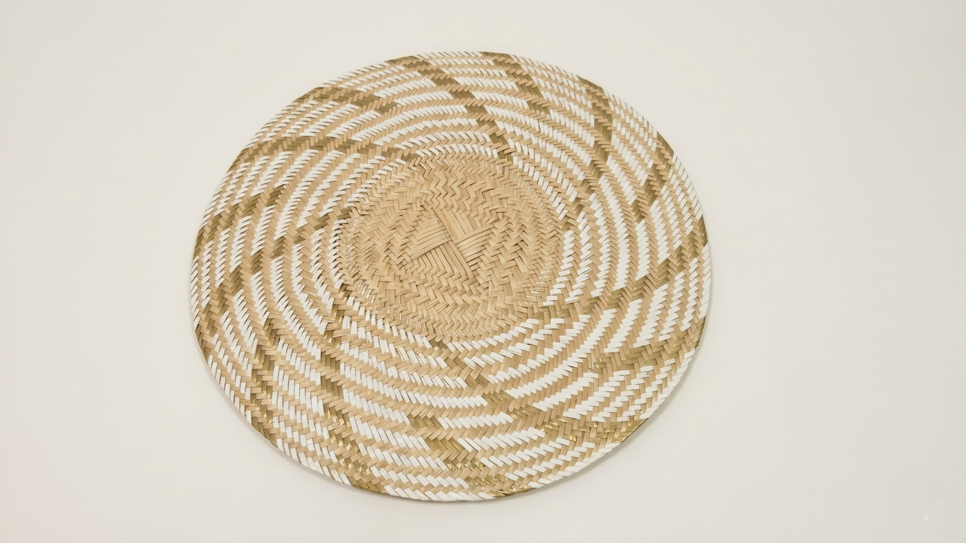 Authentic Colombian Hand-Woven Mawisa Straw Placemat
