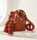 "Sierra" Handwoven Wayuu Bucket Bag with Pearl Accents - Terracotta Earth