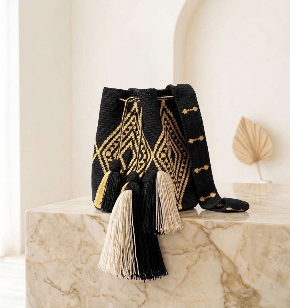 "Cruces Gold" Handwoven Wayuu Bucket Bag - Luxury Black & Metallic Gold Edition